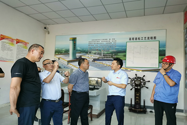 李智勇調(diào)研輝隆五禾生態(tài)肥業(yè)